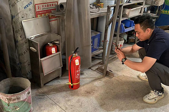 ���S�����S��