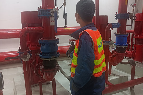 �����S����λ�S������